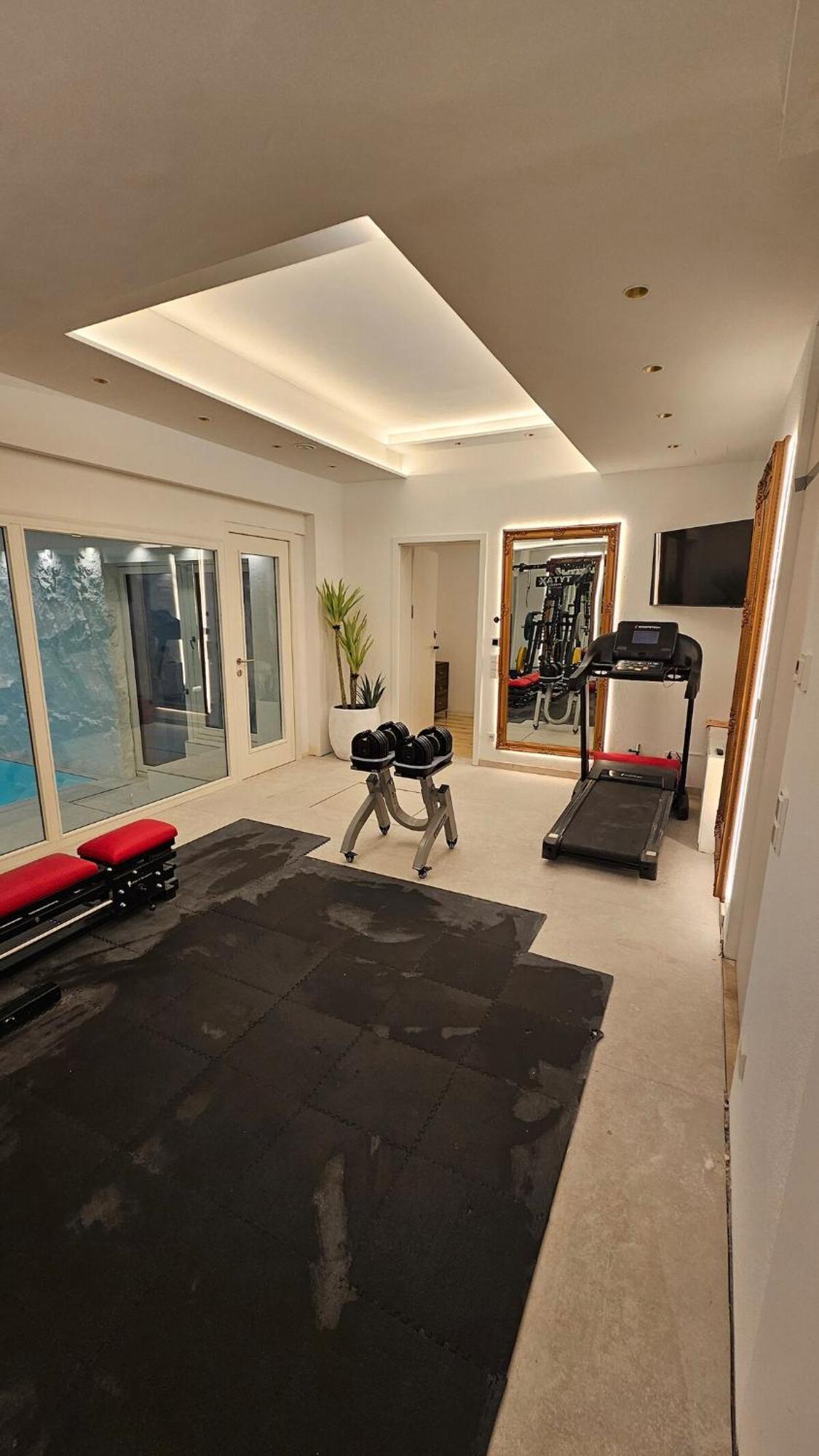 Ug Neubau - Pool, Gym, Sauna, Zweites Bad Extra Buchbar