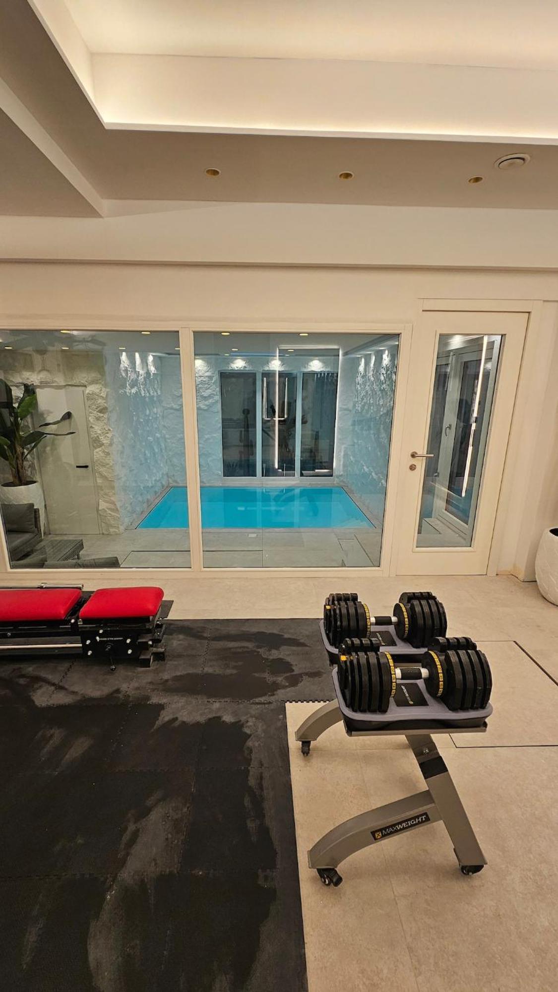 Apartment Ug Neubau - Pool, Gym, Sauna, Zweites Bad Extra Buchbar