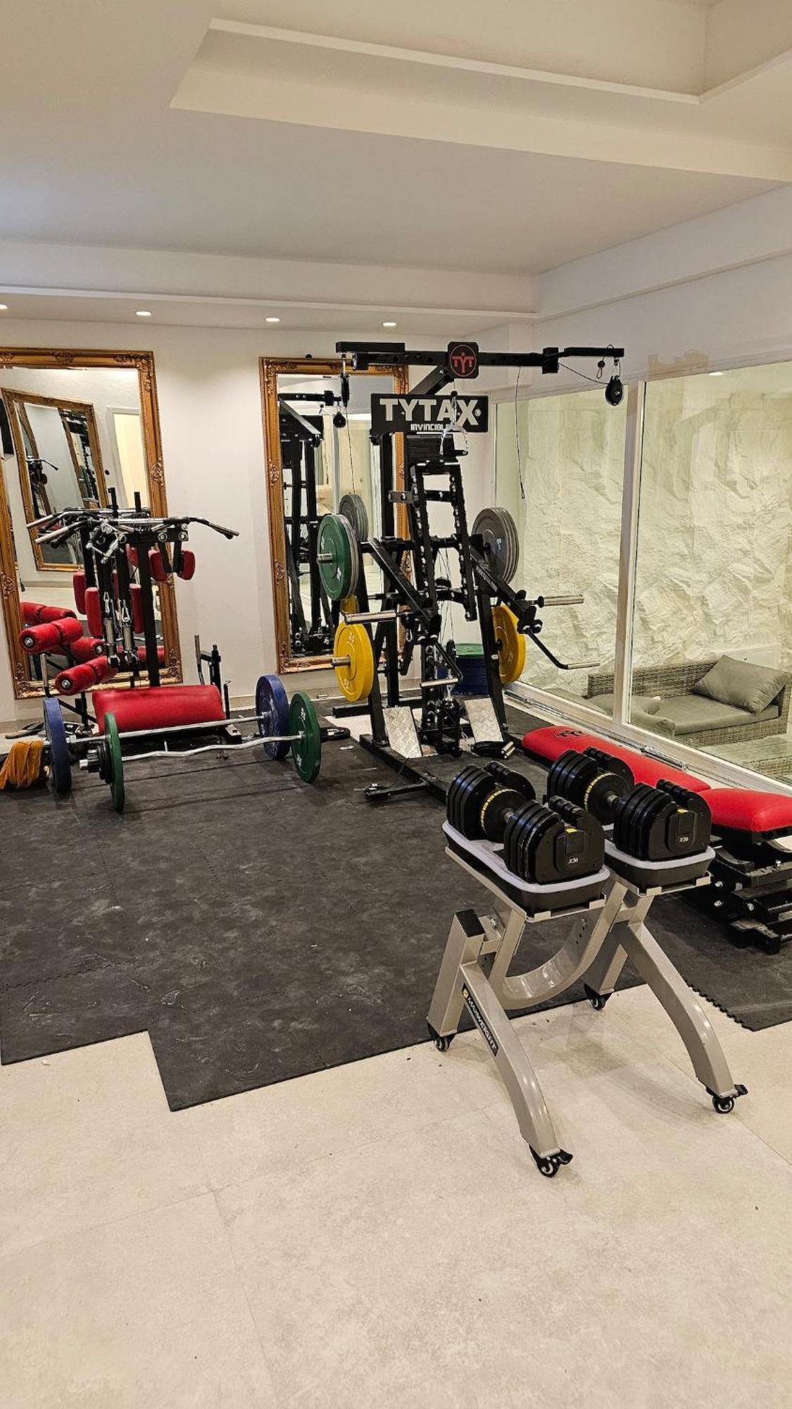 Apartment Ug Neubau - Pool, Gym, Sauna, Zweites Bad Extra Buchbar *