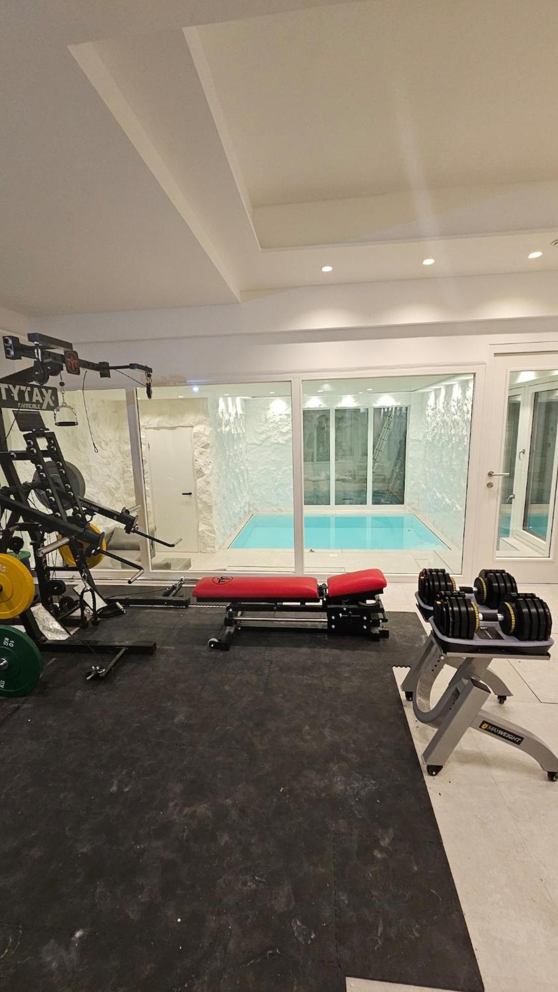 Ug Neubau - Pool, Gym, Sauna, Zweites Bad Extra Buchbar * München