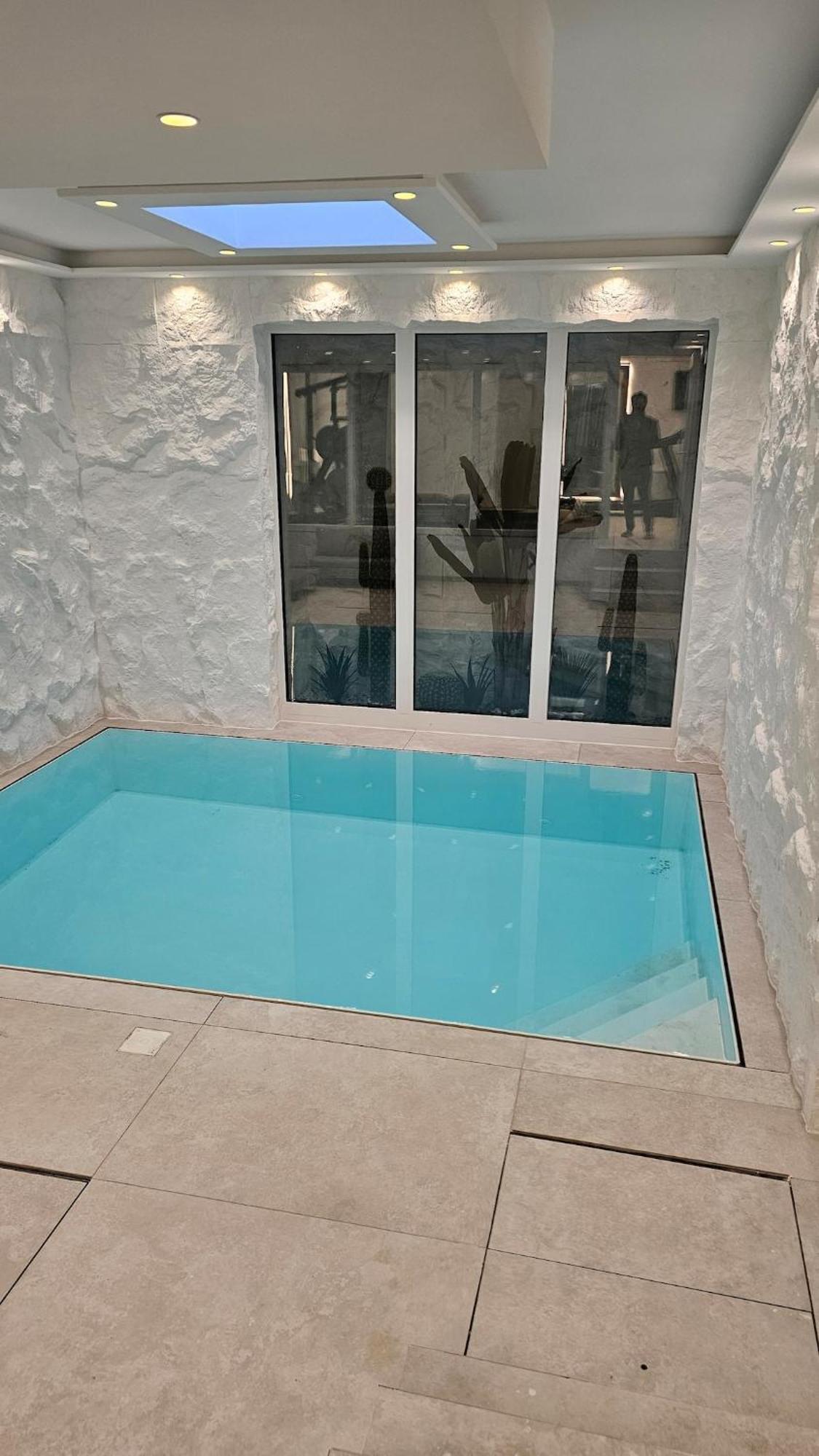 Ug Neubau - Pool, Gym, Sauna, Zweites Bad Extra Buchbar Apartment *
