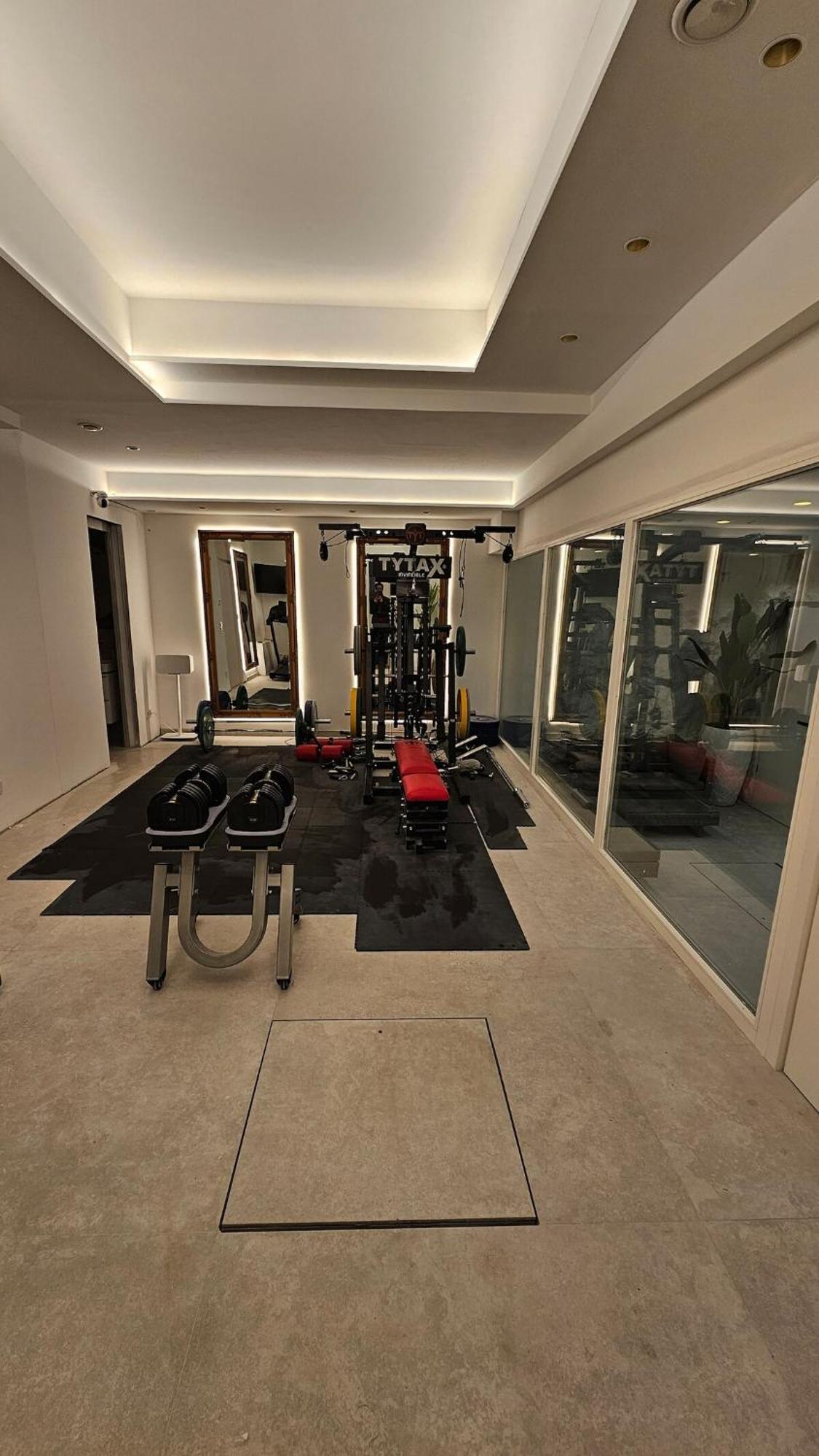 Apartment Ug Neubau - Pool, Gym, Sauna, Zweites Bad Extra Buchbar *